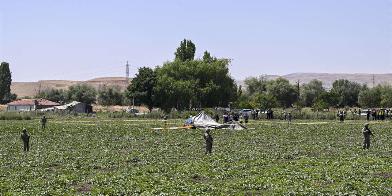 Helikopter kazasında acı haber! Emekli Albay Yasaözden Bakkal hayatını kaybetti