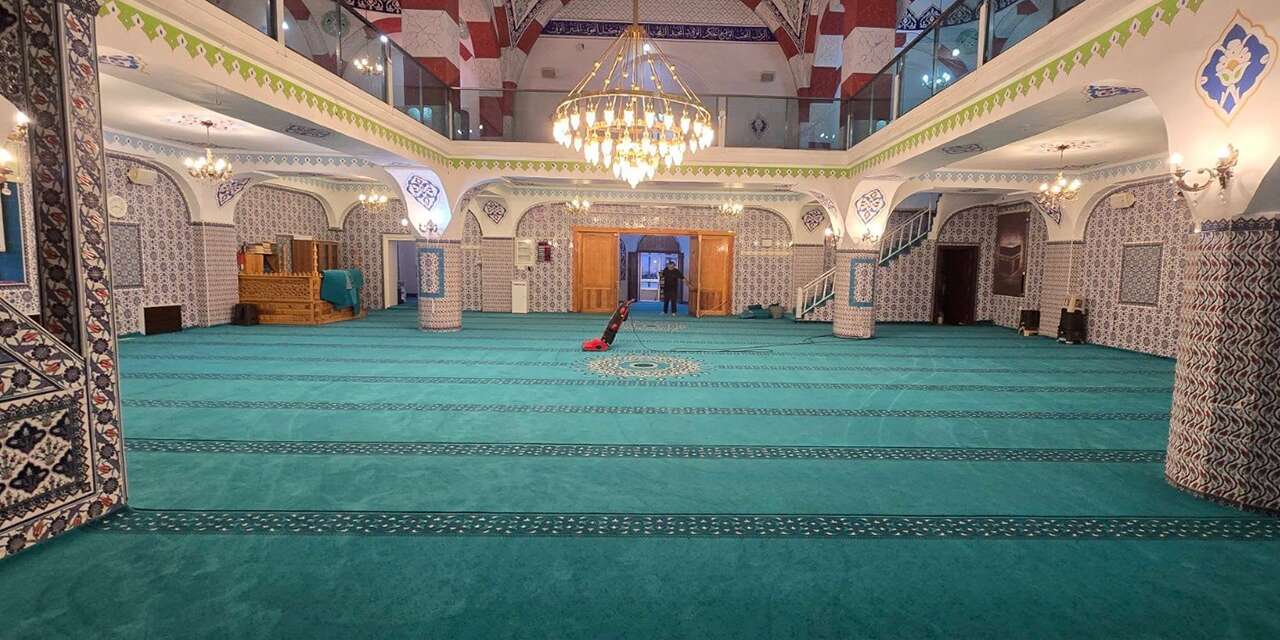 Konya'nın asırlık camisinde büyük değişim! Cemaatten hayırseverlere teşekkür