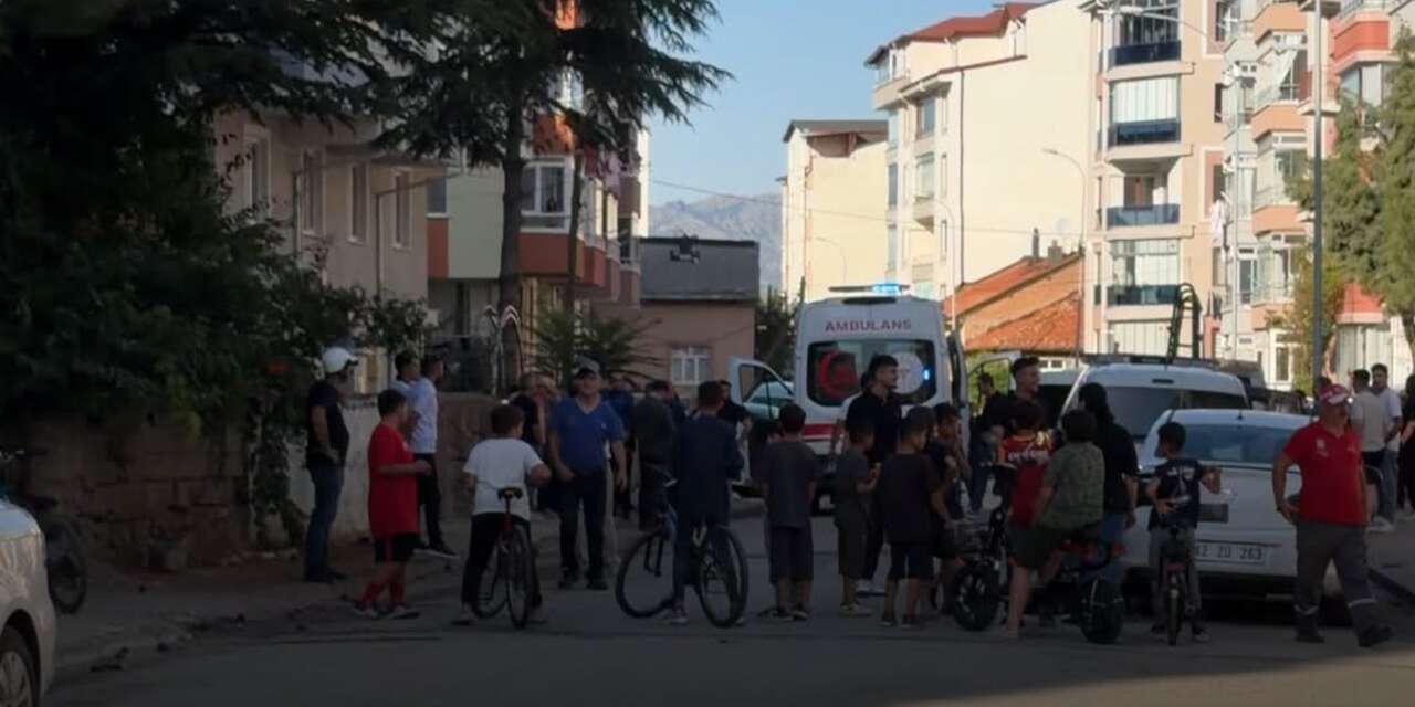 Konya'da kadın yönetici ile bina sakini birbirine girdi, biri kanlar içinde kaldı