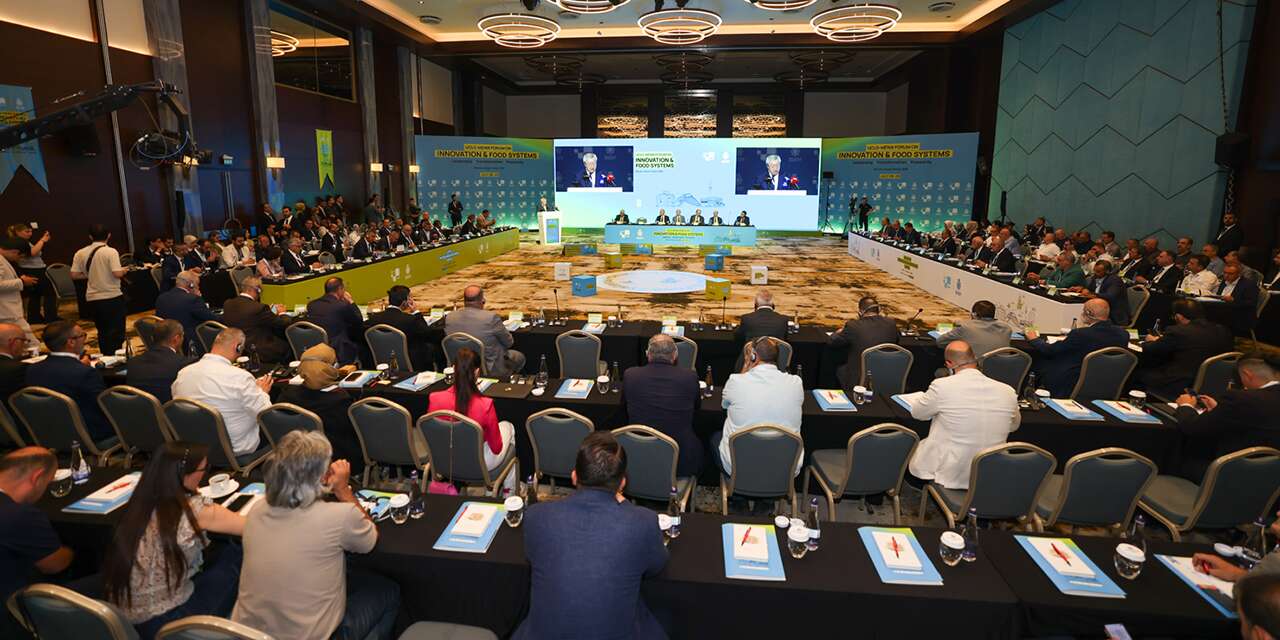 Konya'da kritik forum başladı! 11 ülkeden temsilciler bir araya geldi