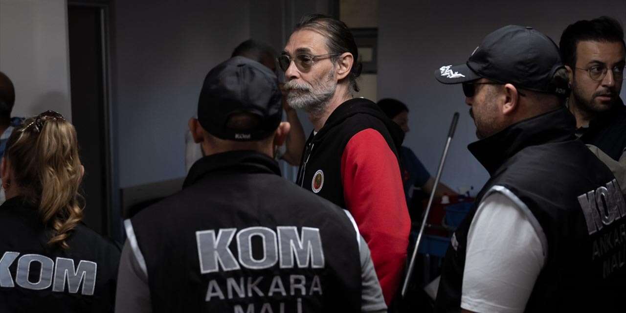 Etimesgut Belediyesine yolsuzluk operasyonu! Erdal Beşikçioğlu dahil 52 gözaltı