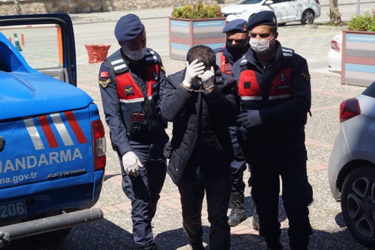 Otoyolun kenarındaki çuvalda ceset bulundu