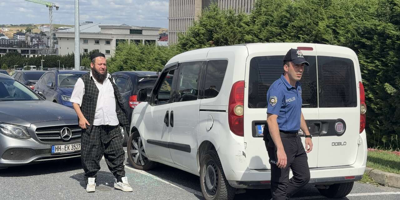 Nikahta ortalık karıştı! İmzalar polis eşliğinde atıldı, gelinin babası fenalaştı