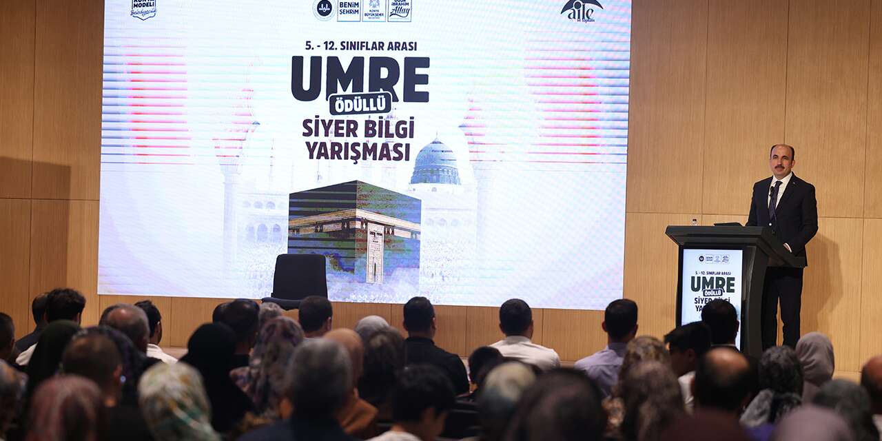 Konya'da 100 öğrenciye büyük ödül! Aileleriyle birlikte umreye gidecekler