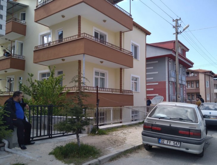 16 yaşındaki genç evinde ölü bulundu