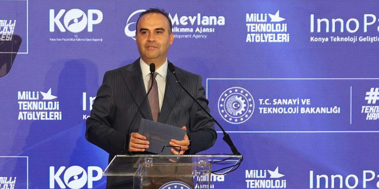 Bakan Kacır Konya’da! Mobilya sektörünün projelerini dinledi