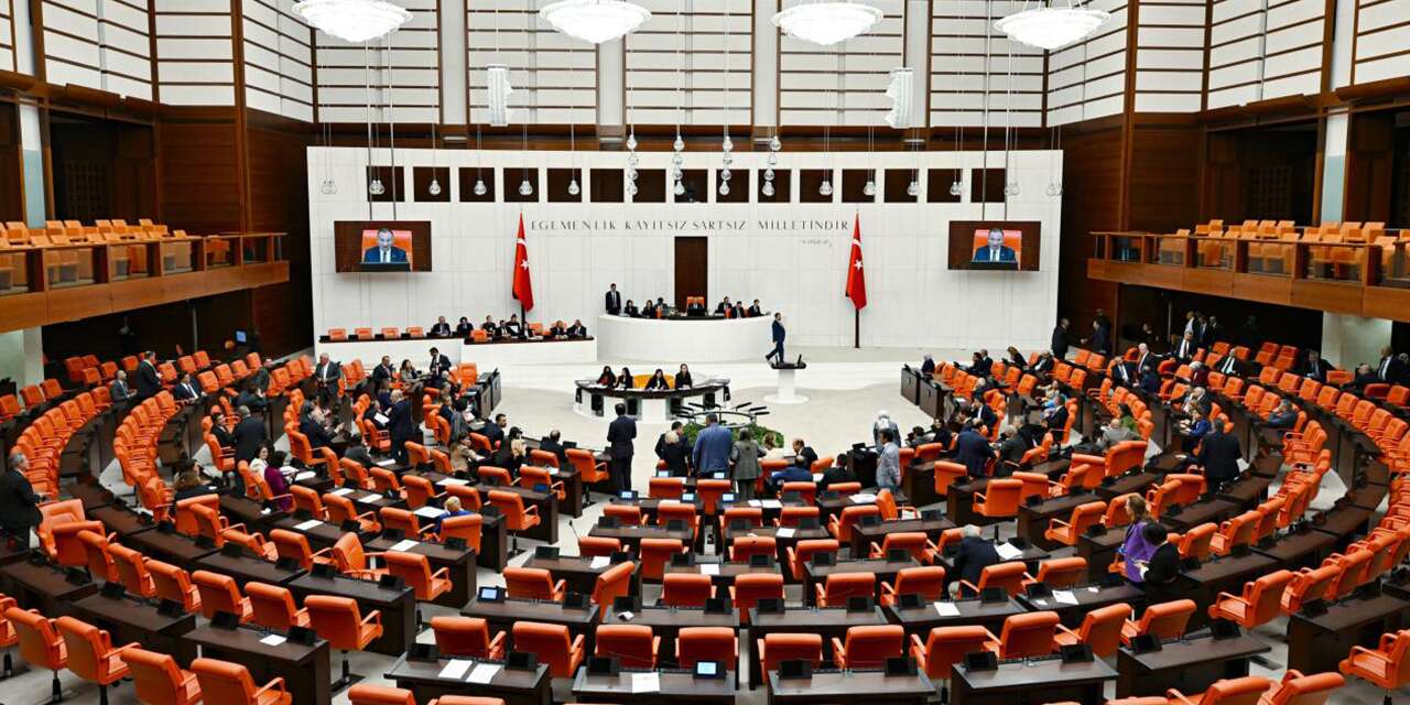 Terörsüz Türkiye kapsamında hazırlanan kanun teklifi TBMM'ye sunuldu