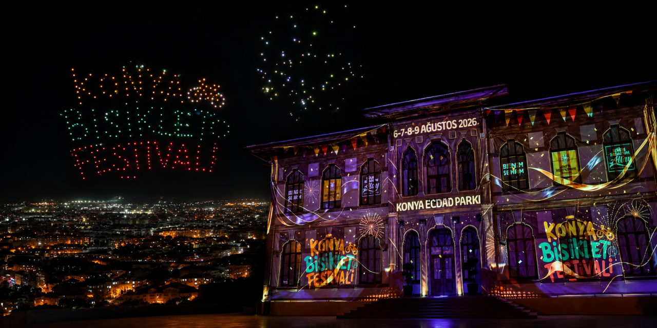 Konya Bisiklet Festivali başladı! Gökyüzünü drone’lar, tarihi yapıyı ışık gösterisi aydınlattı