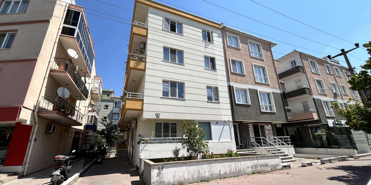 Böcek ilaçlaması bir aileyi yıktı! 9 yaşındaki çocuk öldü, anne yoğun bakımda