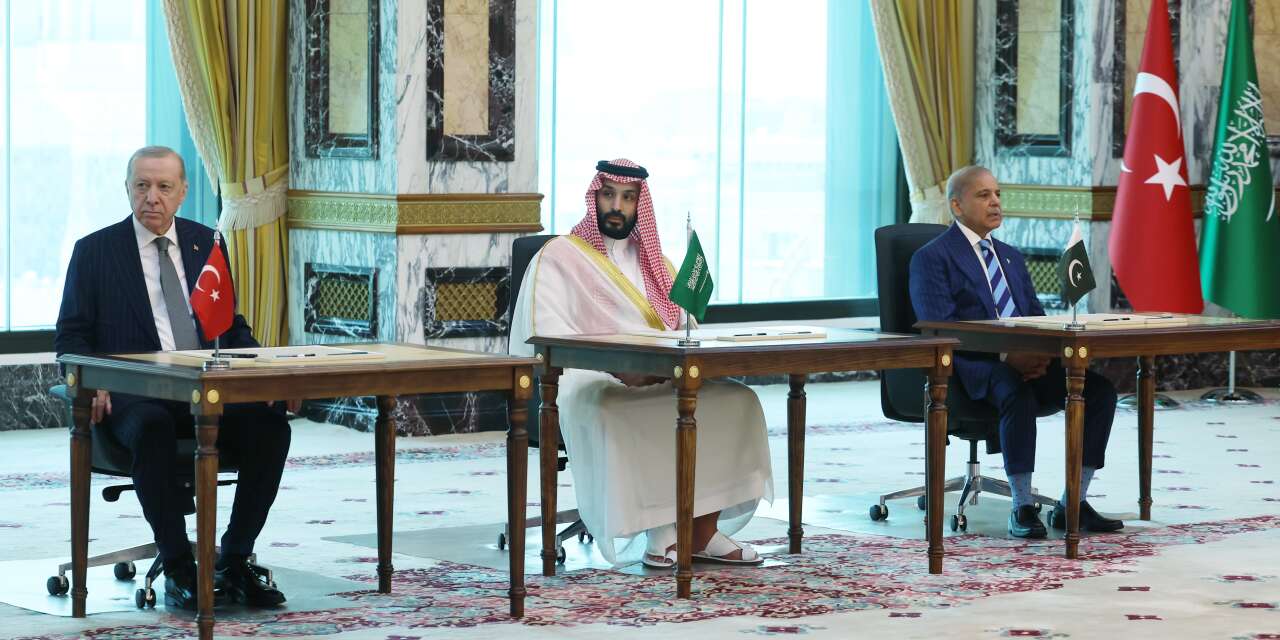 Türkiye, Suudi Arabistan ve Pakistan’dan güç birliği! Savunma anlaşması imzalandı