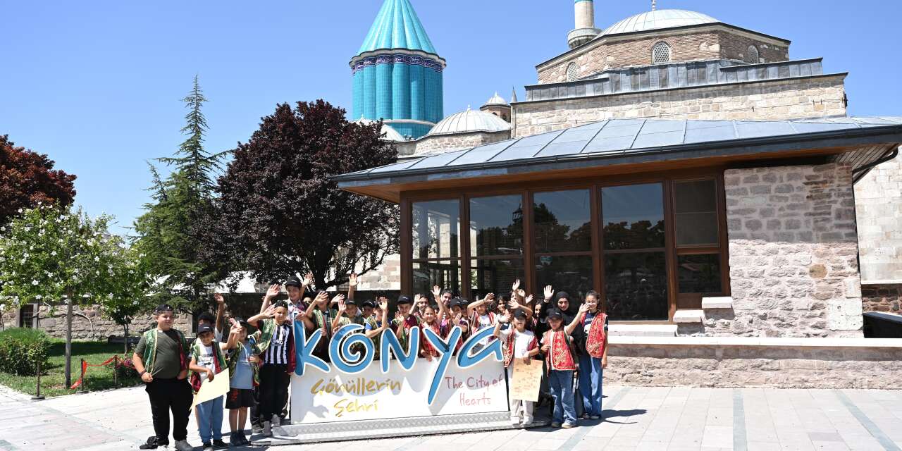Şehrin Kalbinde Yolculuk başladı! 3 bin çocuk Konya'yı adım adım keşfetti