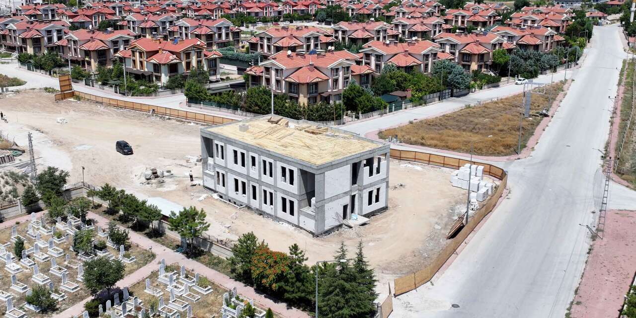 Konya’da 5 mahalleye hizmet verecek yeni Polis Merkezi yükseliyor
