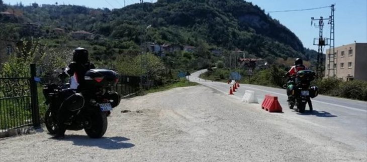 Konya'dan motosikletle Kastamonu'ya gittiler 9 bin 450 lira ceza yediler