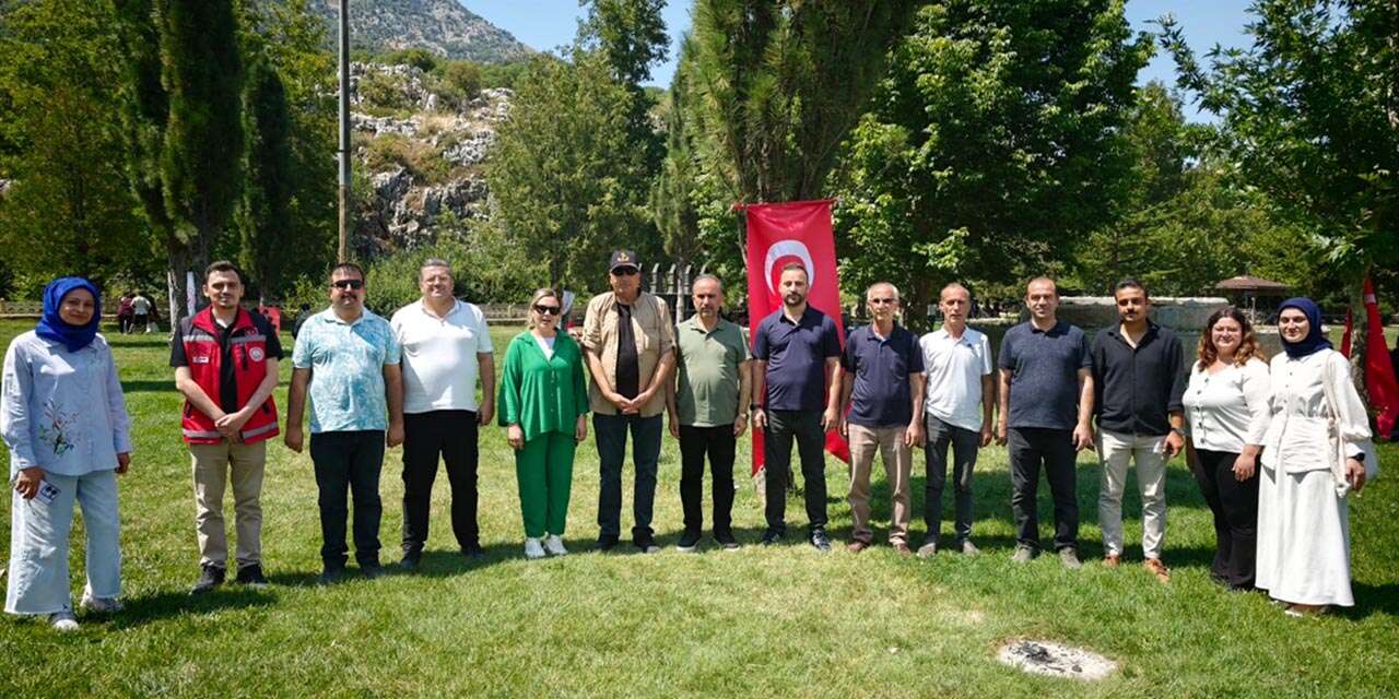 Konya’da vatanın emanetlerine vefa! Şehit yakınları ve gaziler aynı sofrada buluştu