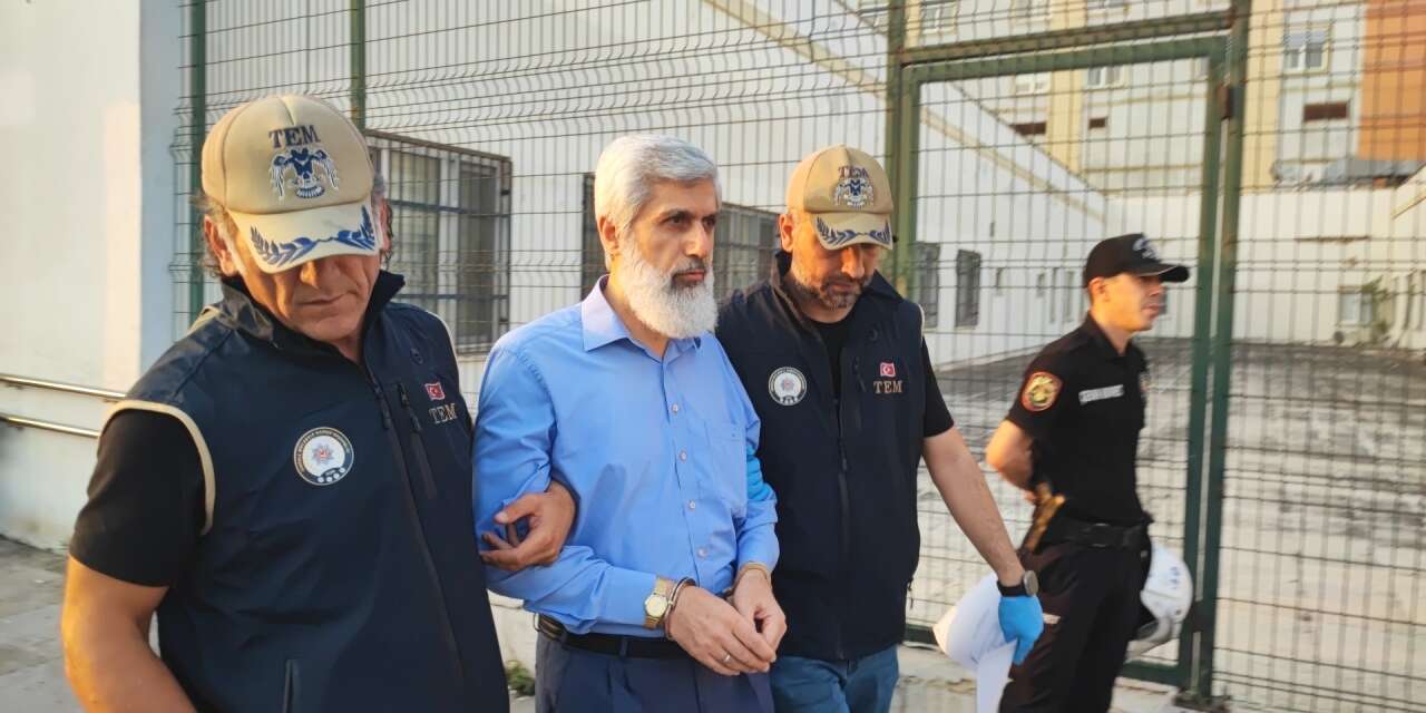 Furkan Vakfı’na şafak operasyonu! Alparslan Kuytul ve eşi dahil çok sayıda gözaltı