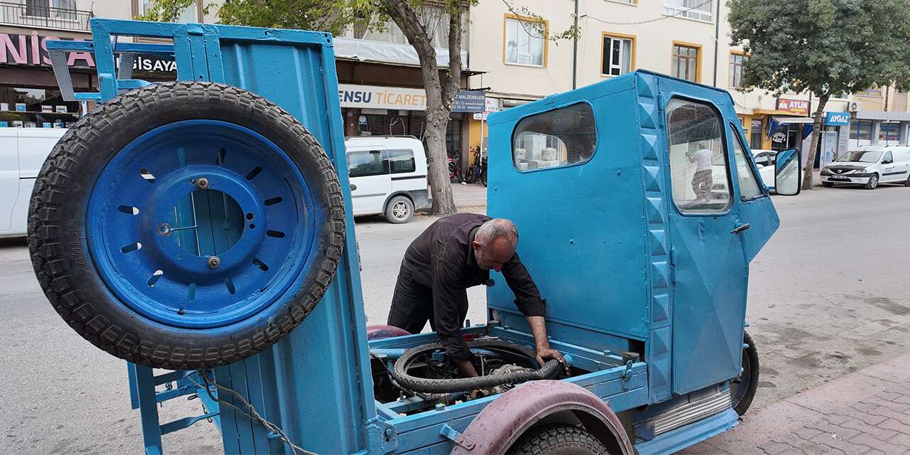 Konya’nın ekmek tekneleri 30 yıldır ustaların ellerinde yaşıyor
