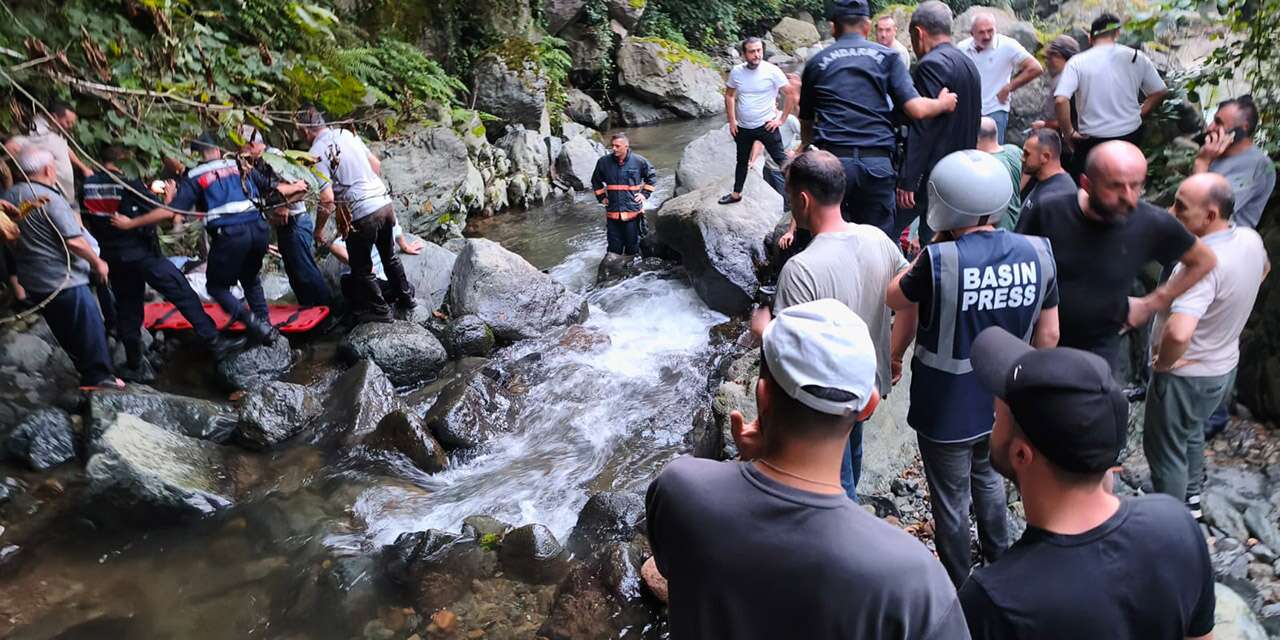 Fındık toplamak için evden çıktılar! İki kız kardeşten acı haber