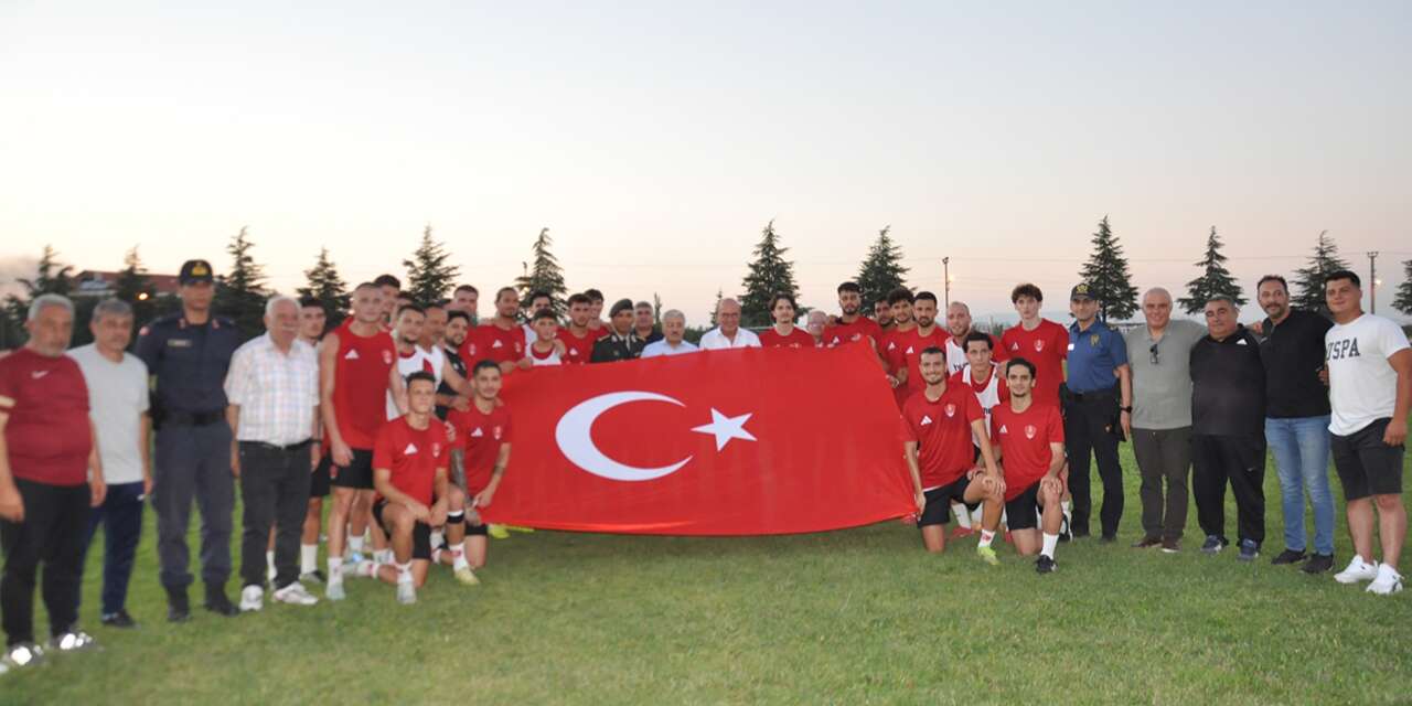 Konya’da Onur Günü coşkusu! Tarihi gün yeniden canlandırıldı