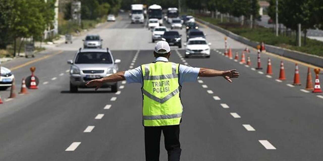 Konya-Afyonkarahisar yolunun bir bölümü trafiğe kapatıldı