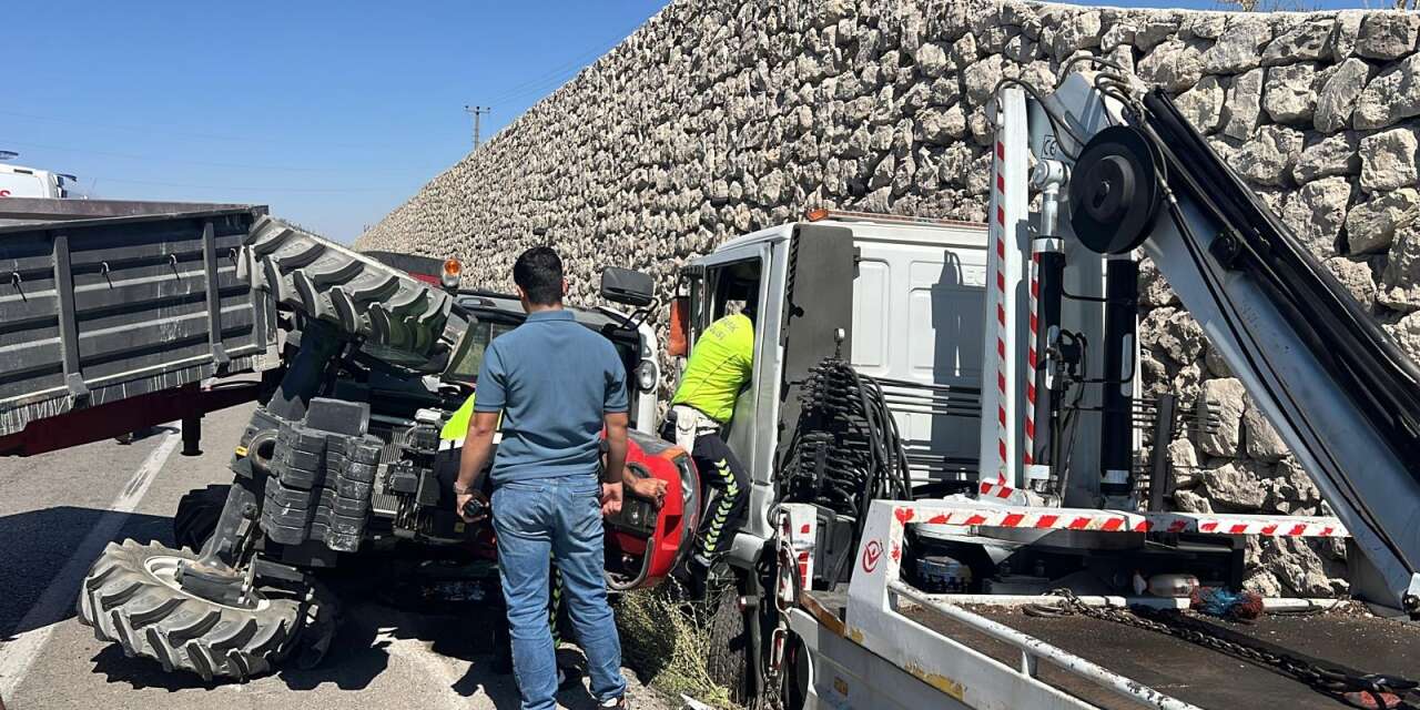 Çekici ile traktör çarpıştı! 4’ü çocuk 6 yaralı var