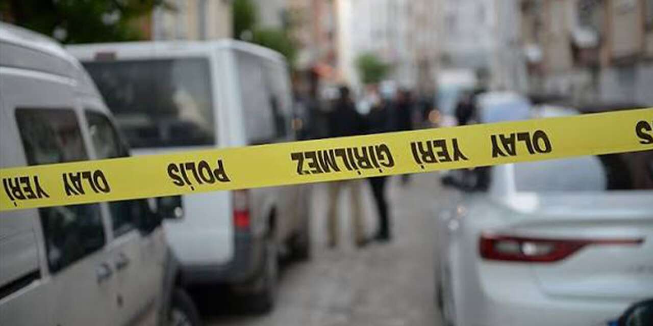 Konya’da soygun! Park halindeki araçtan 110 bin TL çalındı