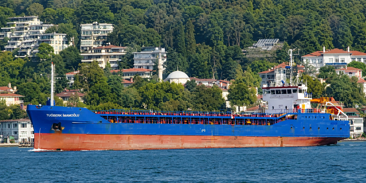 Türk bayraklı gemiler çarpıştı! 10 kişilik mürettebattan haber alınamıyor