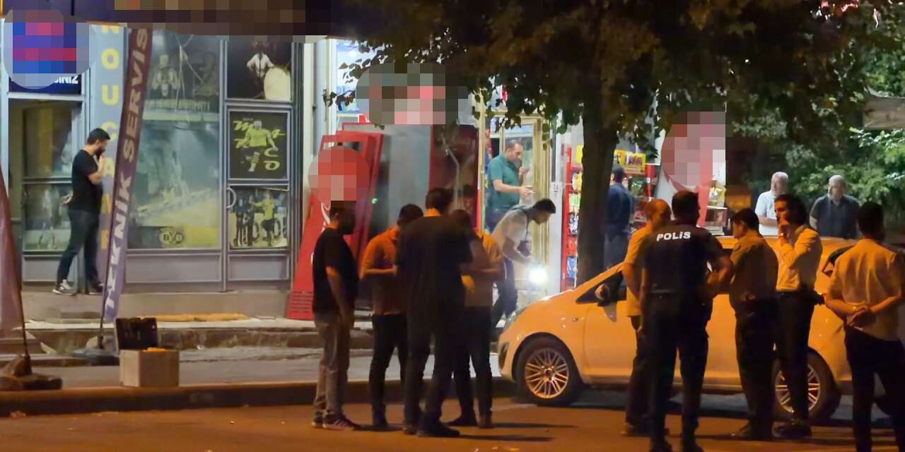 Oyun salonuna silahlı saldırı! Kurşun yağdırıp kaçtılar, 3 kişi vuruldu