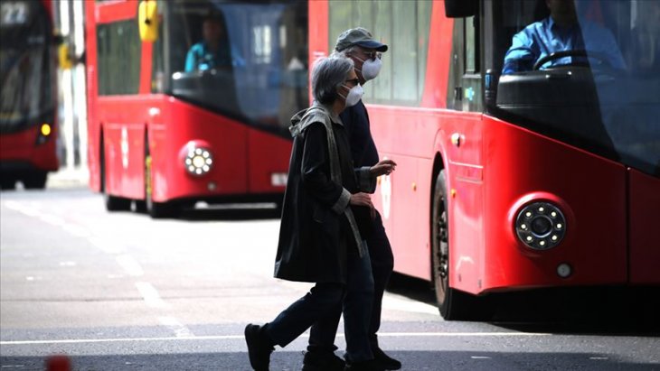 İngiltere'deki Kovid-19 kaynaklı ölümler açıklanandan yüzde 41 daha fazla