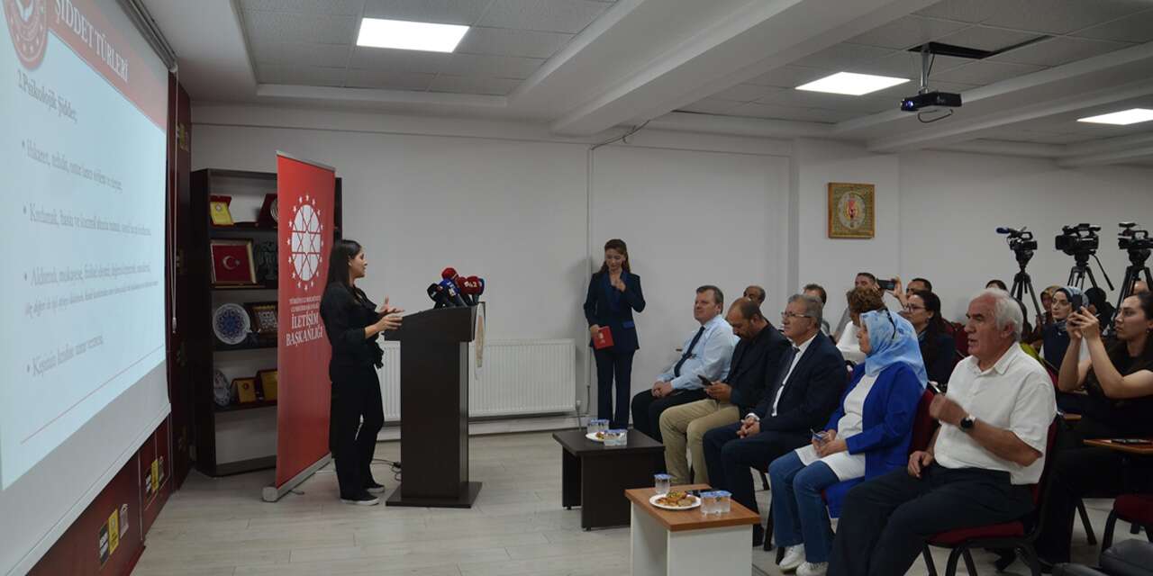 Konya’da kadına şiddet gündemde! Medyanın rolü masaya yatırıldı
