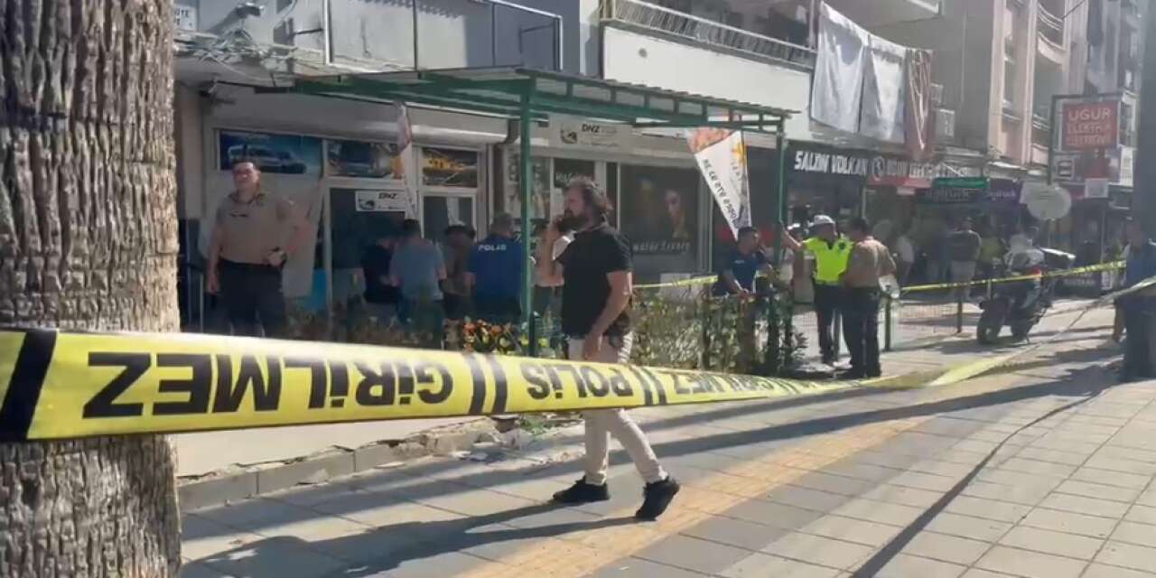 Uzaklaştırma kararını ihlal edip eşinin yanına gitti! Biri uzman çavuş 2 kişi öldü