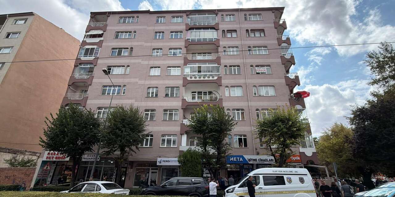 7 katlı binada şüpheli ölüm! Komşusu hareketsiz halde buldu