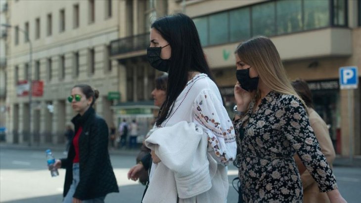 İspanya'da Kovid-19'dan son 24 saatte 435 kişi öldü