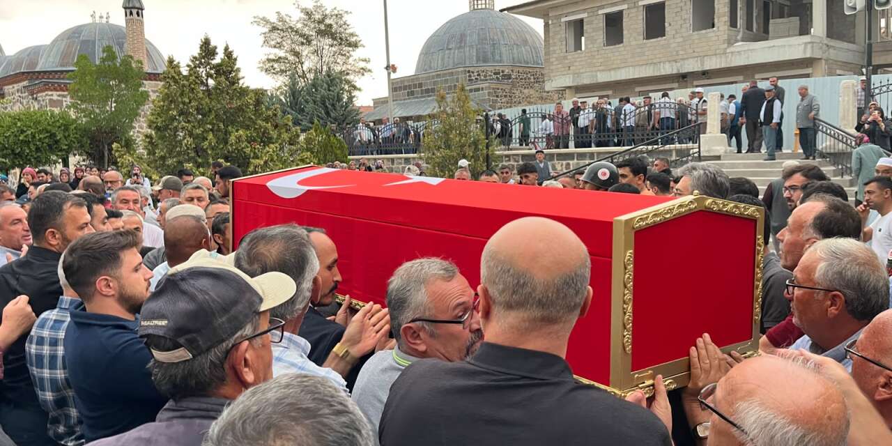 Emekli uzman çavuşun vasiyeti Konya'da yerine getirildi