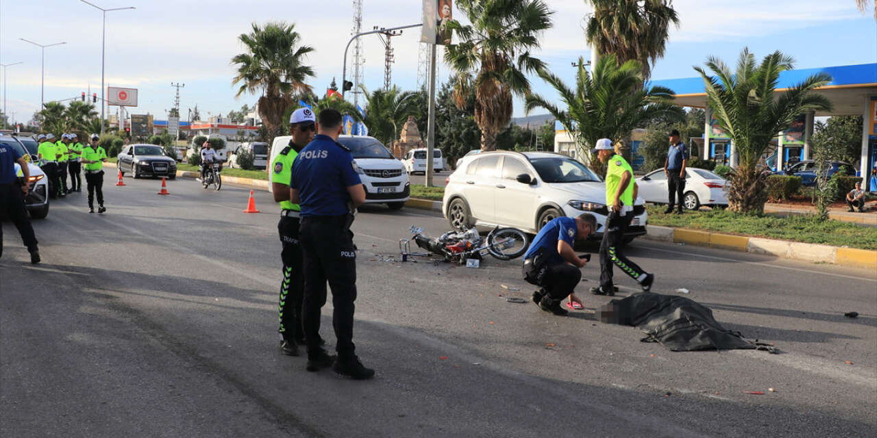 Sanayi kavşağında feci kaza! Motosiklet sürücüsü öldü, 1 kişi ağır yaralandı