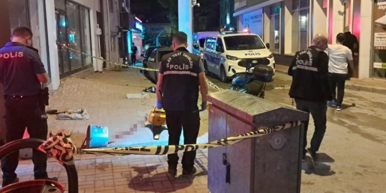 15 yaşındaki çocuk sokak ortasında bıçaklandı