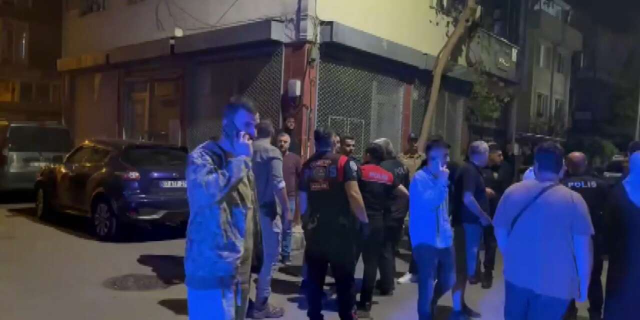 Parkta kanlı kavga! Hem karşısındakini hem kendini vurdu