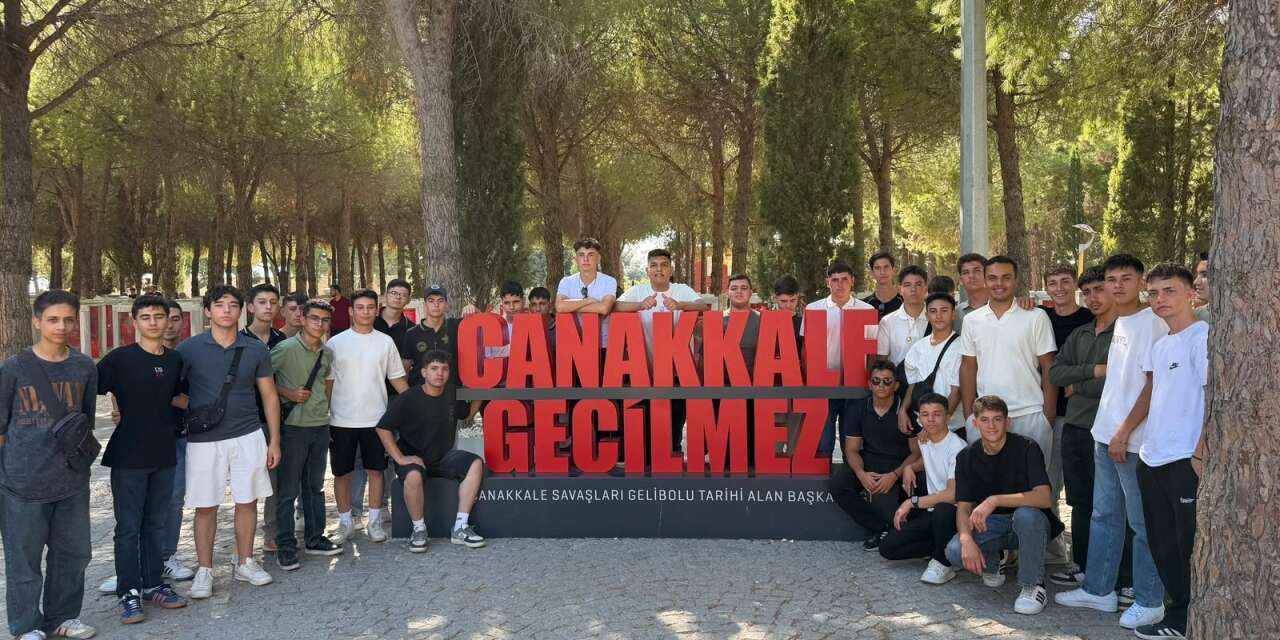 Konya’nın gençleri Çanakkale’de! Tarihin izleri yüreklerine dokundu