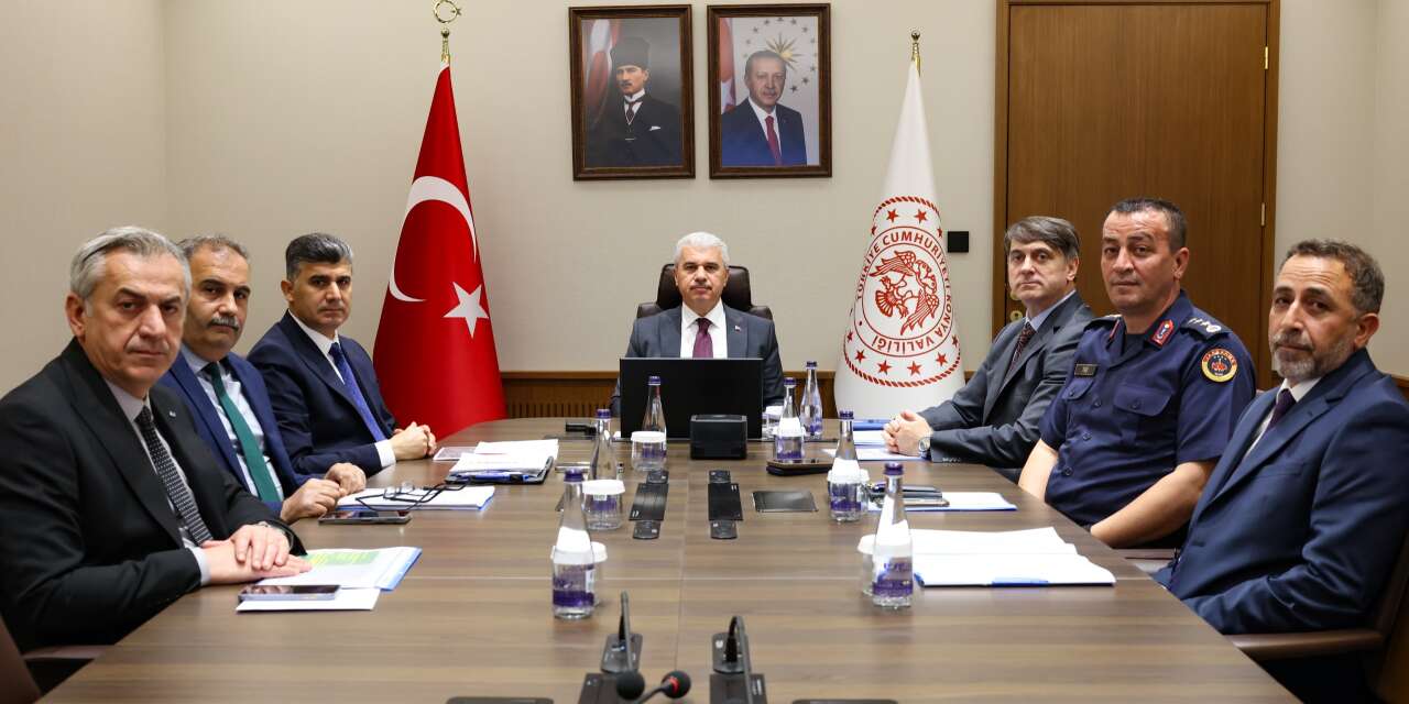 Konya’da 31 ilçeyi ilgilendiren toplantı! Kritik başlıklar masaya yatırıldı