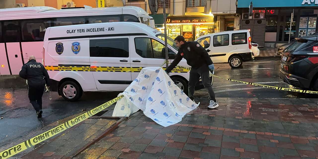 İş yerinin önüne el yapımı patlayıcı bırakıp kaçtılar