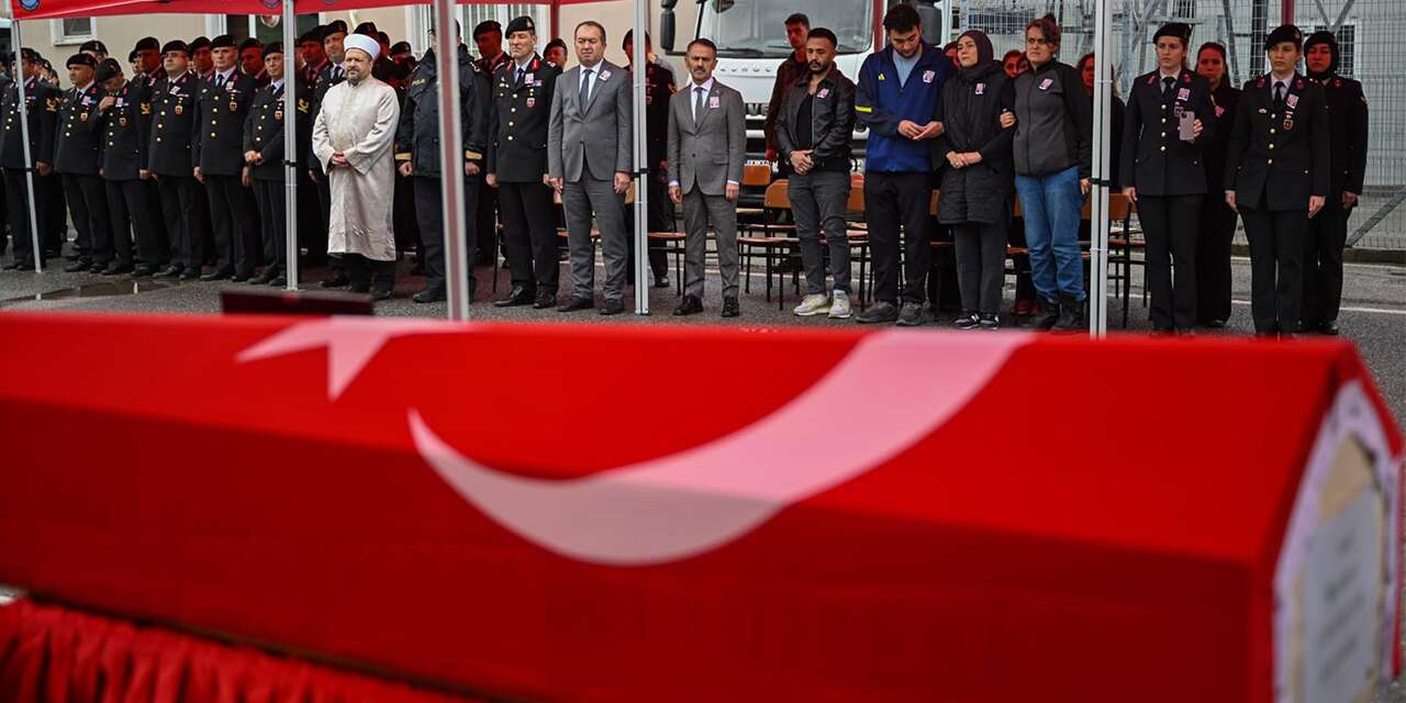 Astsubay parkta ölü bulundu! Gerçek sonradan ortaya çıktı