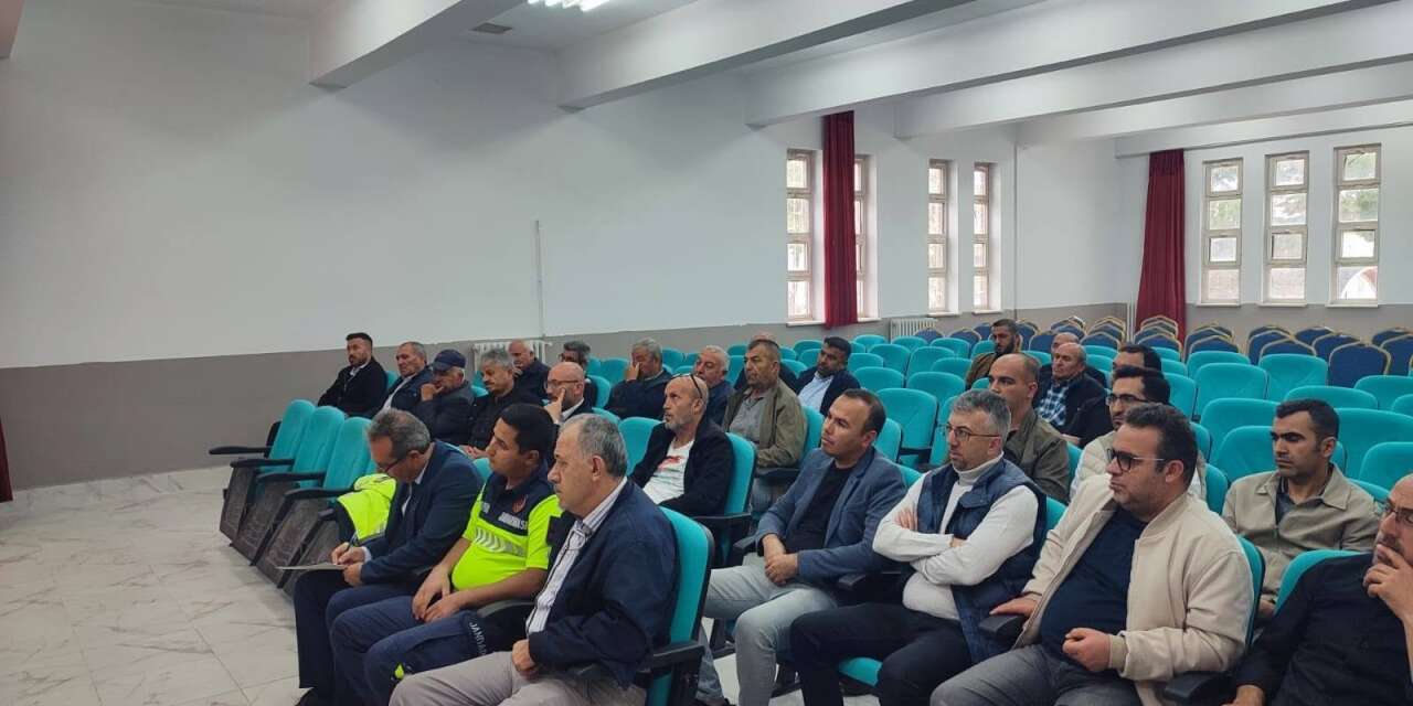 Konya’da yeni eğitim yılı için kritik toplantı! Güvenlik masaya yatırıldı