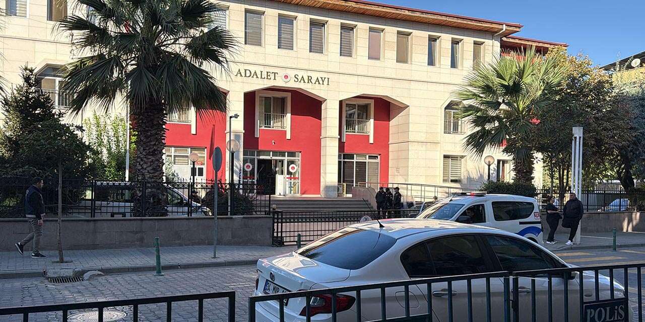 Manisa’da okul önündeki silahlı saldırıda yeni gelişme! Saldırgan dahil 10 kişi adliyede