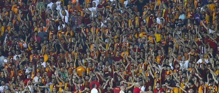 Galatasaray Passolig'de 1 milyon taraftara yaklaştı