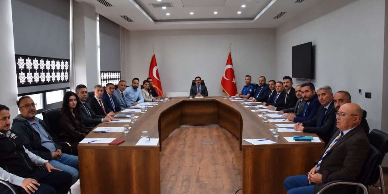 Konya’da kamu hizmetleri masada! Kurum amirleri bir araya geldi