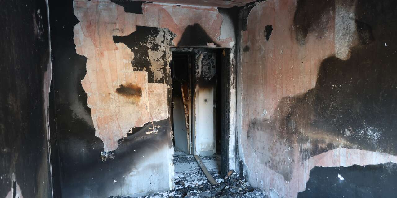 6 ay önce yanan daire komşuların kabusu oldu