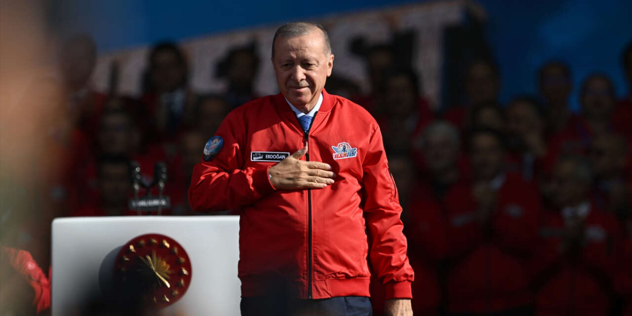 Cumhurbaşkanı Erdoğan: Türkiye'nin geleceği emin ellerde