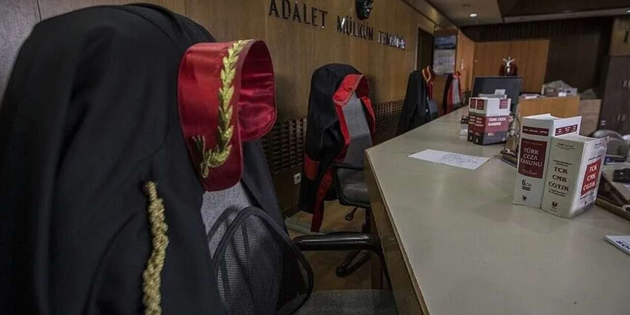 Dava dosyalarında ‘rüşvet’ ağı iddiası! Savcı, hakim ve avukatların olduğu 8 kişi tutuklandı