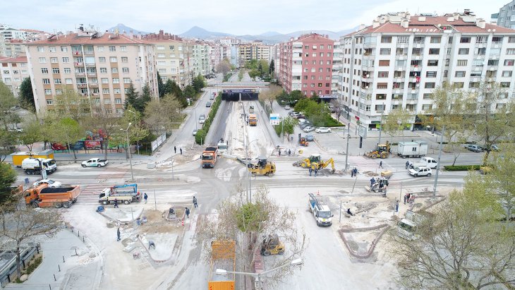 Konya'da sokağa çıkma yasağı trafik düzenlemeleri için fırsat oldu