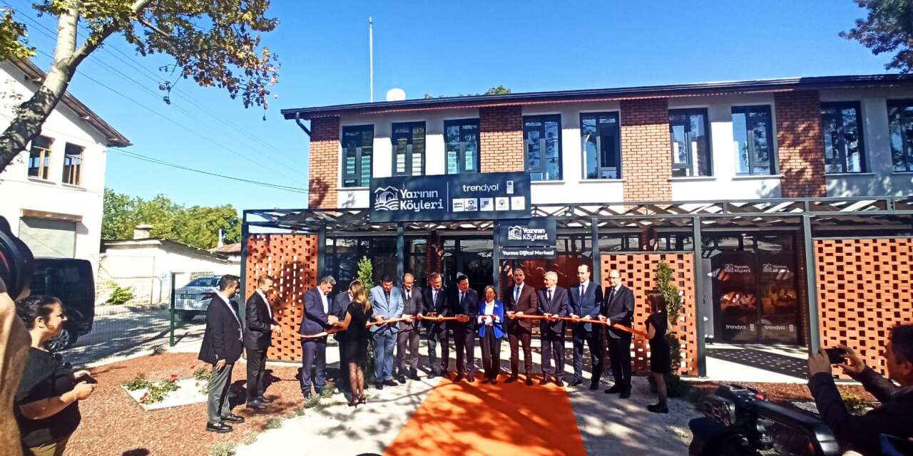 Türkiye'de 6'ncı! Konya’nın köyünde dijital dönüşüm başladı
