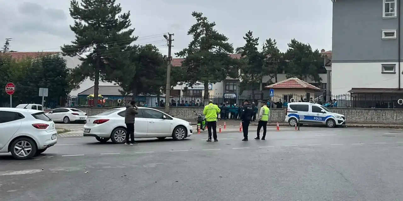 Konya’da peş peşe kaza! Biri kadın 2 kişi yaralandı